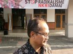 Drs. Gun Gun Siswadi, M.Si