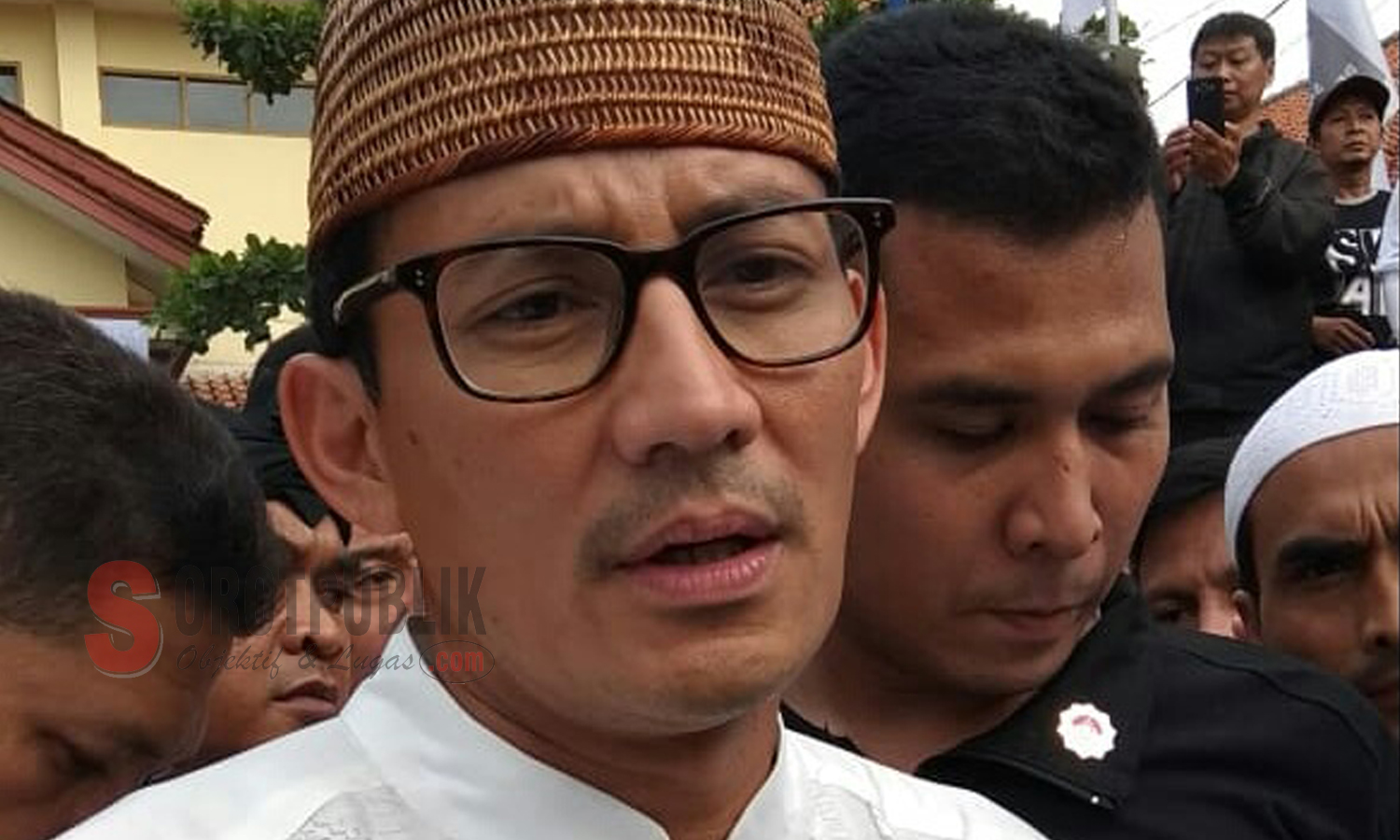 Cawapres Nomor Urut 2, Sandiaga Salahuddin Uno saat menghadiri undangan di Ponpes Santi Asromo Desa Pasirayu, Kecamatan Sindang, Majalengka. (Foto: Sigit/SorotPublik)