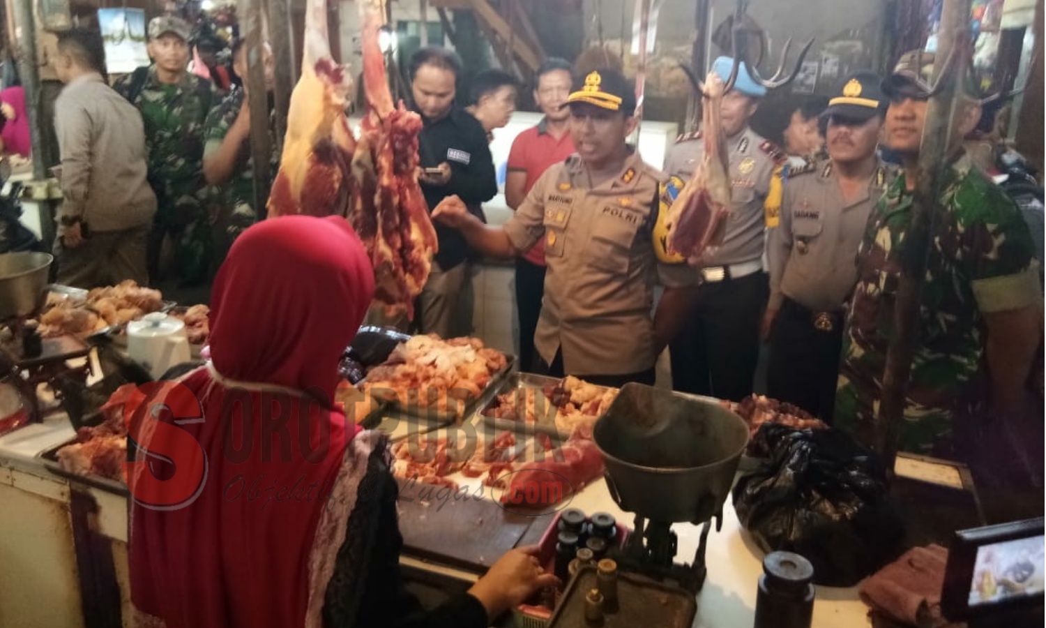 Jelang Tahun Baru 2019, Tim Satgas Pangan di Majalengka Sidak Pasar Tradisional. (Foto: Sigit/SorotPublik)