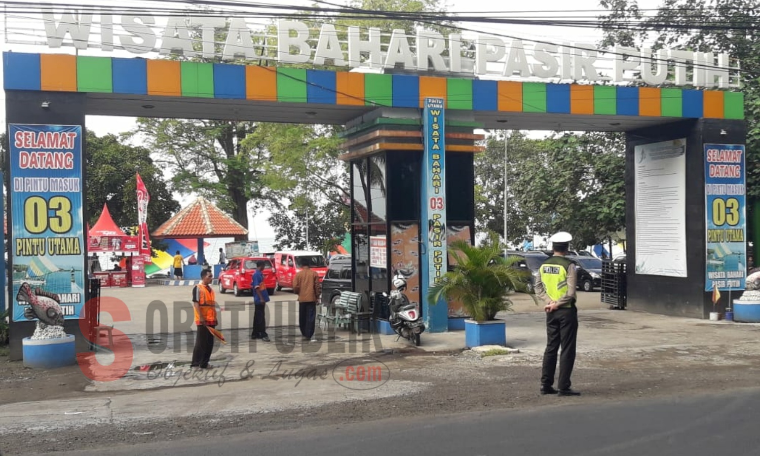 Polres Situbondo meningkatkan pengamanan dan patroli di beberapa lokasi wisata yang ada di jalur Pantura. (Foto: Ainur/SorotPublik)