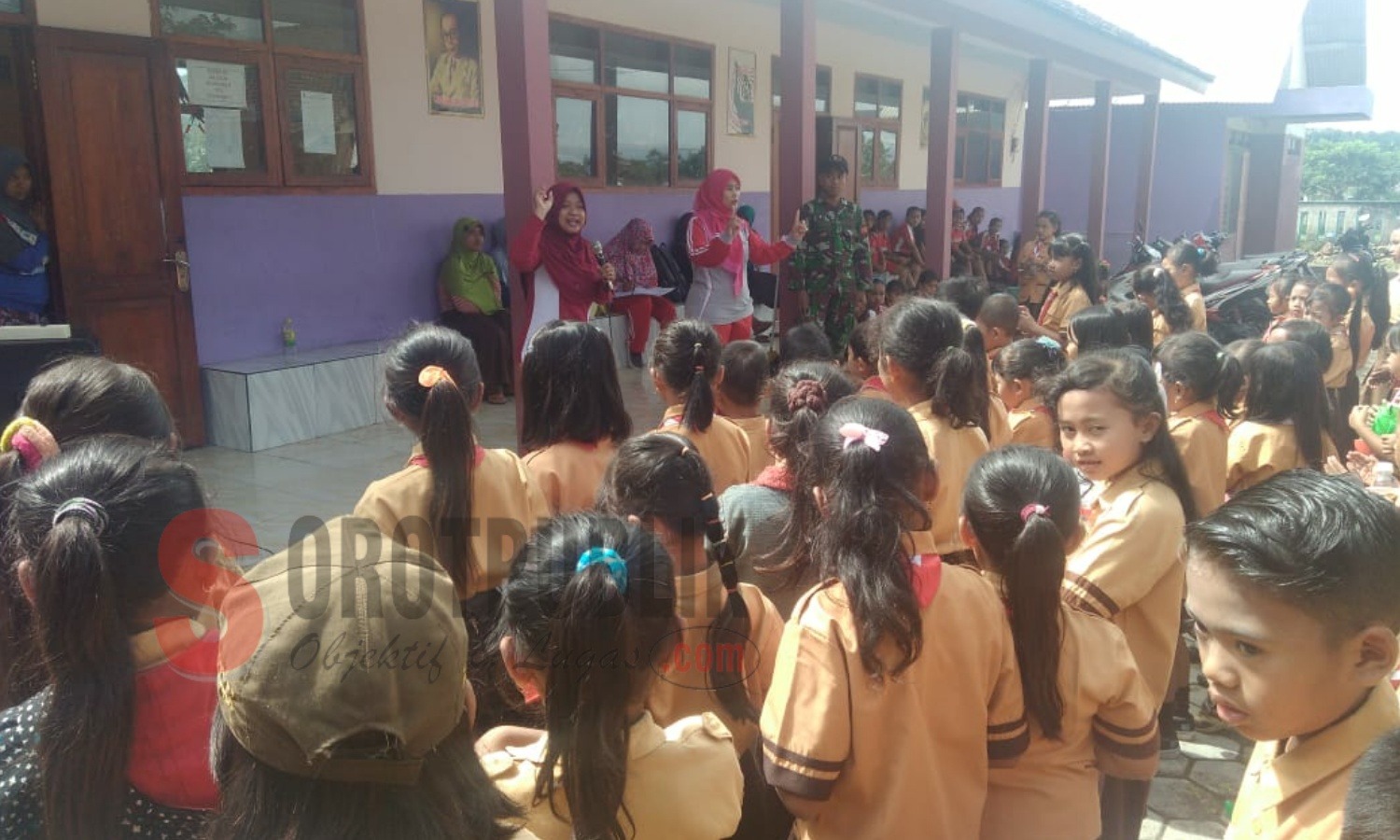 Kopka Asep Gencar Sosialisasikan Wasbang dan Bela Negara di SDN 2 Gunung Malang, Jember. (Foto for SorotPublik)