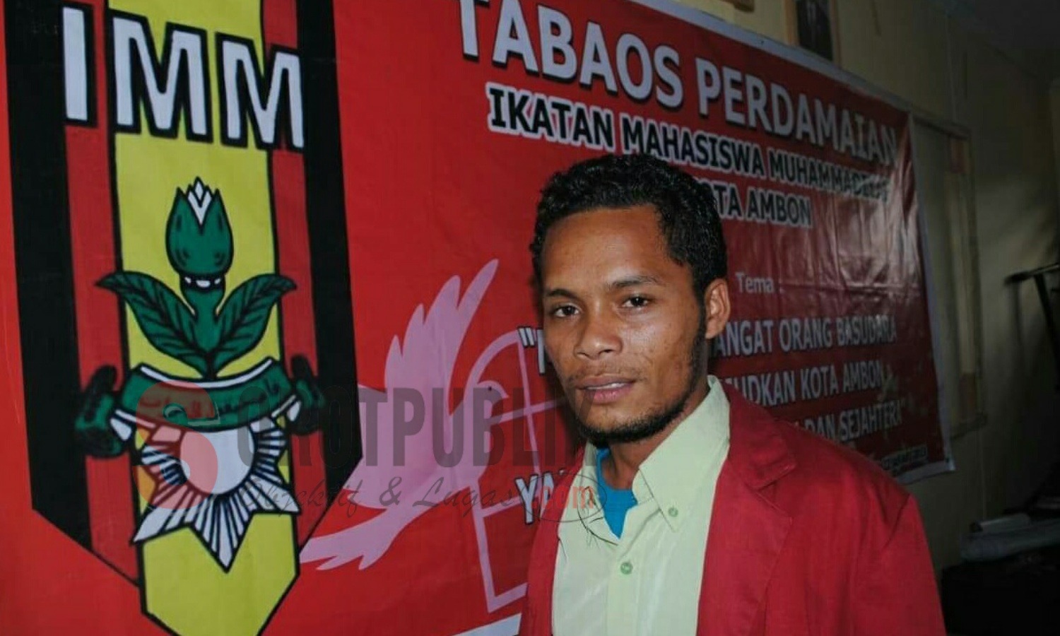 Yudin Hitimala, Aktivis Ikatan Mahasiswa Muhammadiyah (IMM) Maluku yang lolos jadi anggota DPRD SBB. (Foto: Fitrah/SorotPublik)