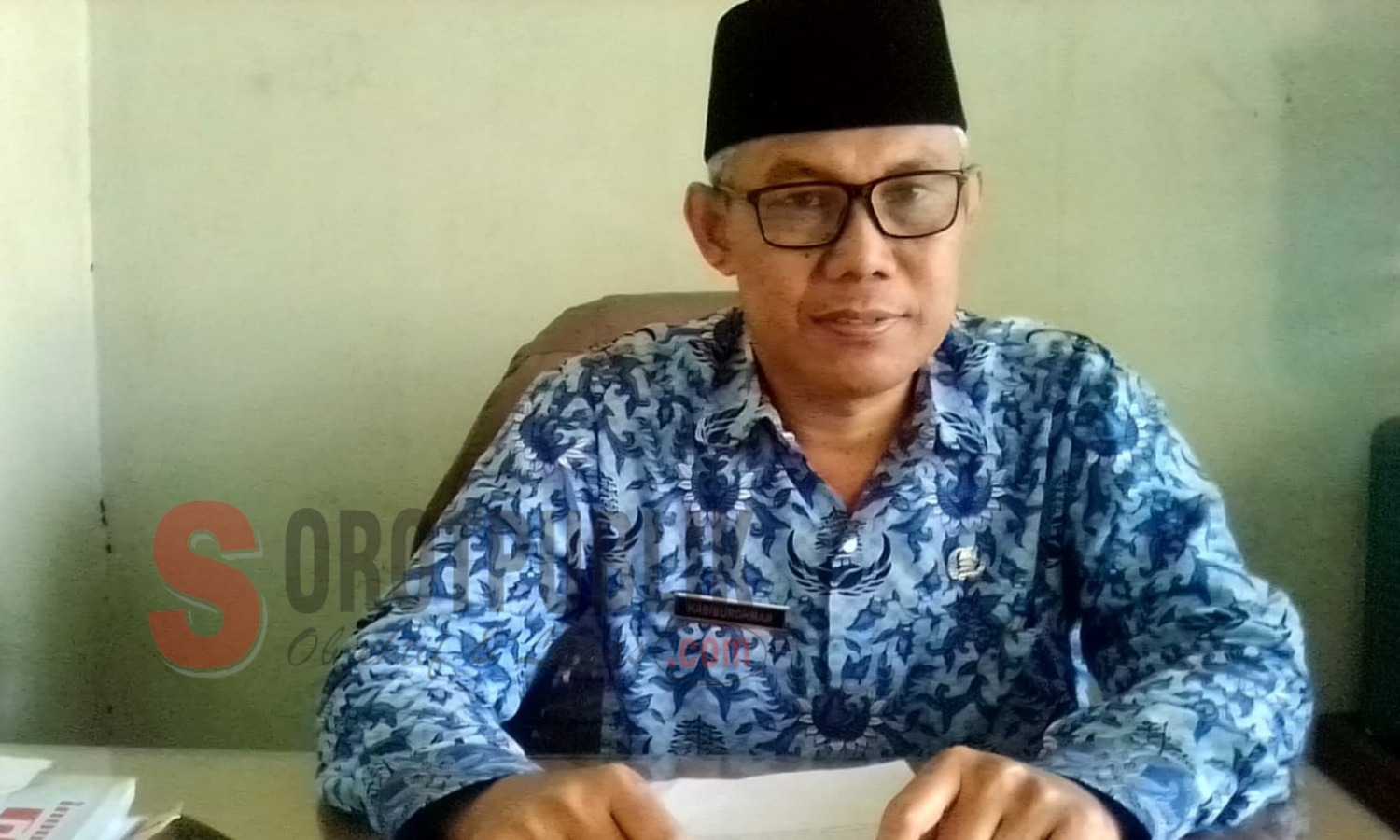 Sekretaris Kecamatan Parungkuda, Habiburohman, S.Ag., M.Si. (Foto: Tito/SorotPublik)