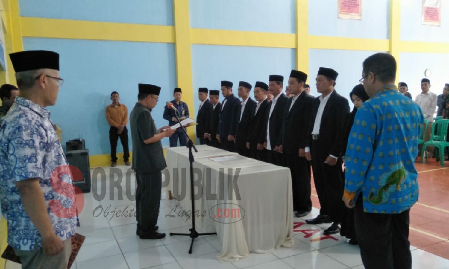 Pelantikan Pengurus BPD Desa Cisaat Periode 2019/2025 di Aula Kantor Desa Cisaat, Kecamatan Cicurug, Sukabumi. (Foto: Deny Mulyadi/SorotPublik)