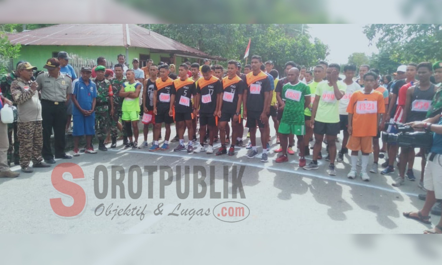 Final Lomba  Lari  Marathon Se Kecamatan Waplau Berlangsung 