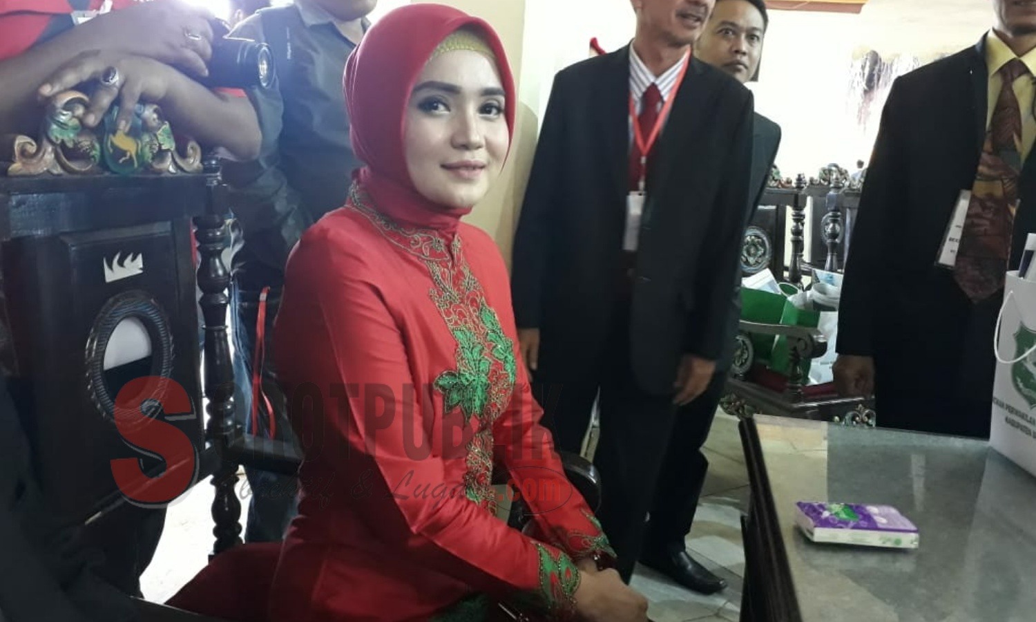 Nia Kurnia, istri Wakil Bupati Sumenep, Achmad Fauzi Foto: (Heri/SOROTPUBLIK)