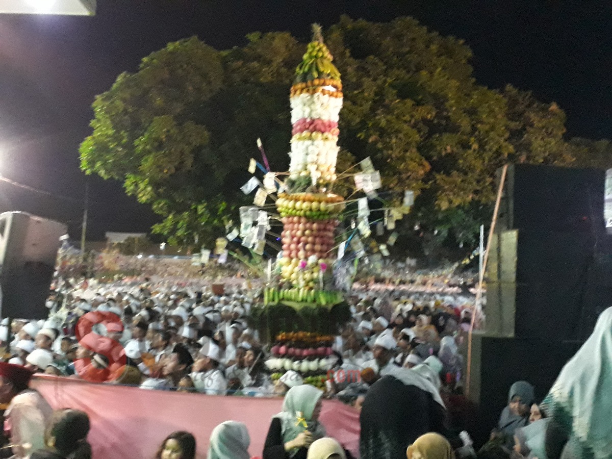 Salah satu ancak agung yang ditempatkan di tempat santri putri Pondok Pesantren Walisongo (Foto: Heri/SOROTPUBLIK)