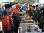 KH. A. Busyro Karim, Bupati Sumenep bersama Forkopimda tinjau produk warga Masalembu