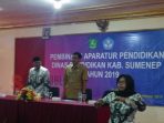 Kepala Dinas Pendidikan Sumenep saat hadiri pembinaan para pengawas di hotel utami Kepala Dinas Pendidikan Sumenep saat hadiri pembinaan para pengawas di hotel utami