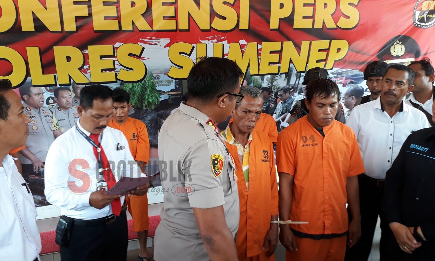 Polres Sumenep saat konferensi pers (Foto: Wahed/SOROTPUBLIK)