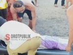 Jenazah korban saat ditolong oleh warga, Foto: Hb {sorotpublik.com}