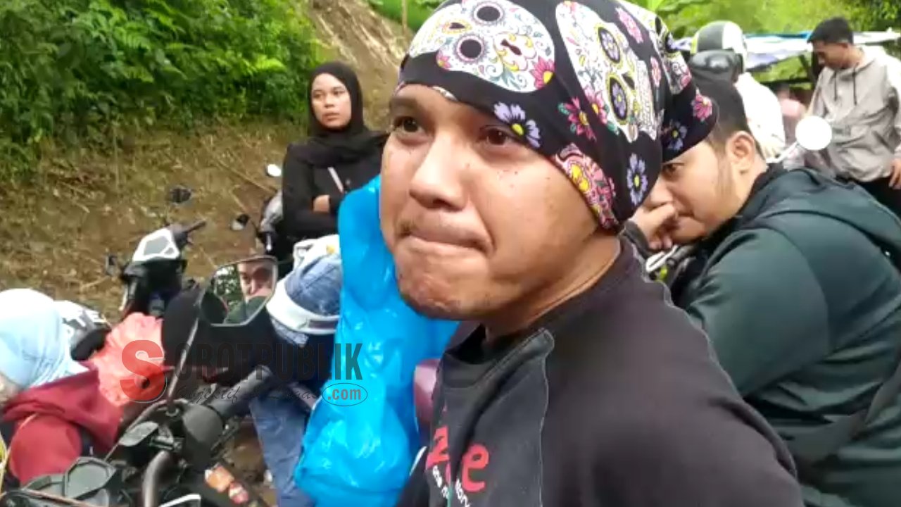 Tanjakan Rambutan Sukabumi Macet Total