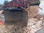 Tembok Rumah Milik Warga Ambunten Timur Ambruk
