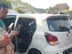 Mobil Ayla Terbakar di Depan Masjid Agung Sumenep