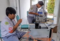 Salah satu kegiatan murid axioo class program di IT Center SMKN 1 Sumenep