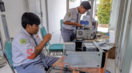 Salah satu kegiatan murid axioo class program di IT Center SMKN 1 Sumenep
