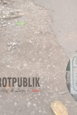 Aspal Yang Mengelupas Akibat Banjir Bersuber Dari BKD