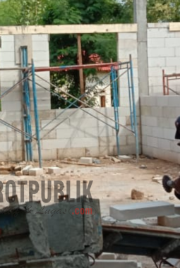 Pembangunan Ruang Kelas Baru SDN Lapa Laok II Jadi Sorotan