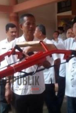 Kelompok Tani di Rubaru Akui Menjual Bantuan Tracktor
